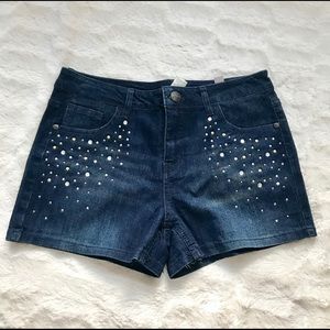 Justice diamonds and studs jean jean shorts:)